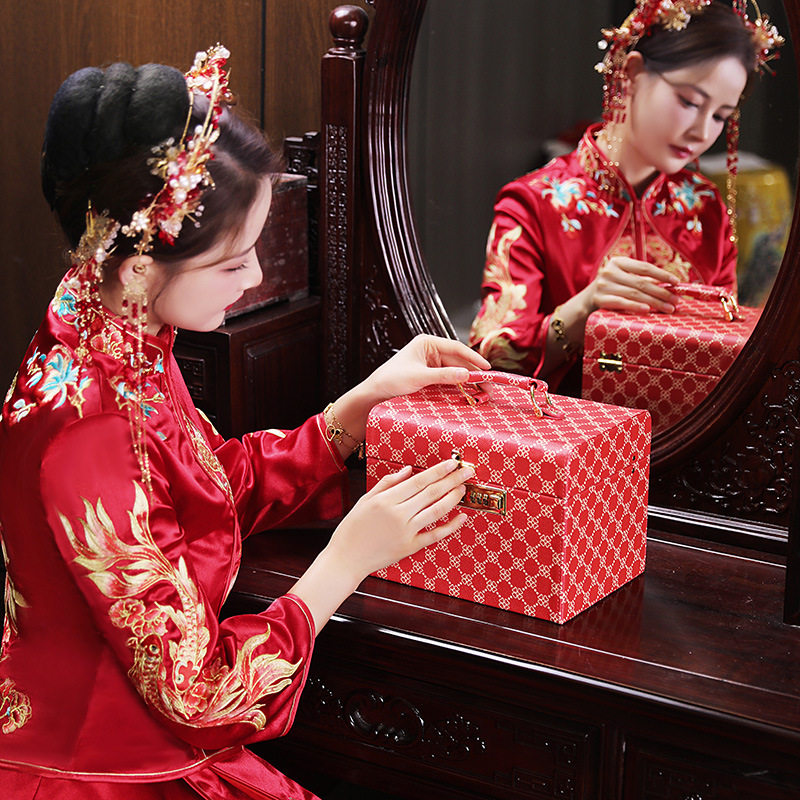 彩礼钱盒子礼金订婚聘礼提亲聘金