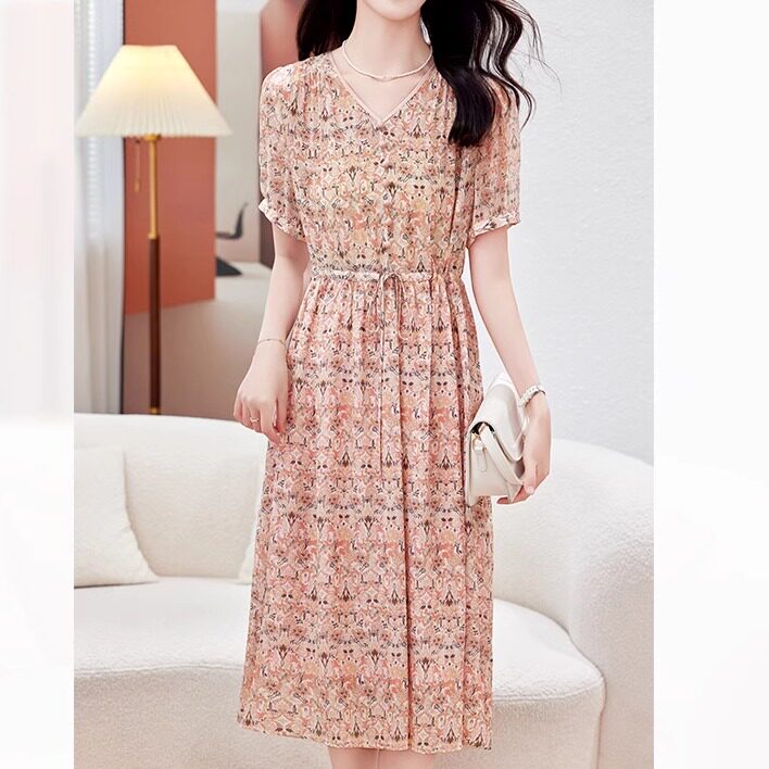 2025新款真丝碎花连衣裙女夏天长款大码妈妈高级感桑蚕丝宽松显瘦