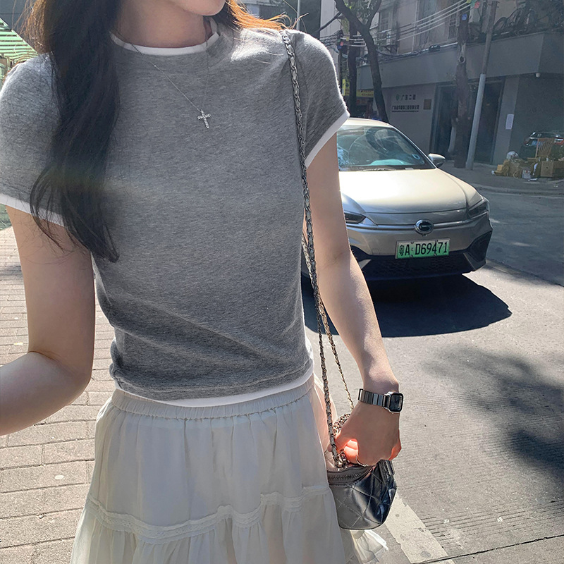 欧货爆款正肩撞色拼接短袖T恤女2025夏季新款小众设计感显瘦上衣