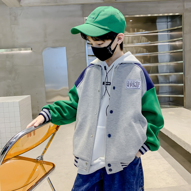 소년 봄 가을 재킷 2024 새로운 스타일 서양 캐주얼 아동 야구 유니폼 패션 중년 및 노년층 아동 봄 가을 재킷 거리를 강타
