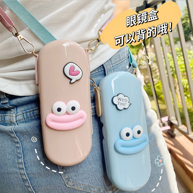 小熊猫吃不饱眼镜防摔抗压可背