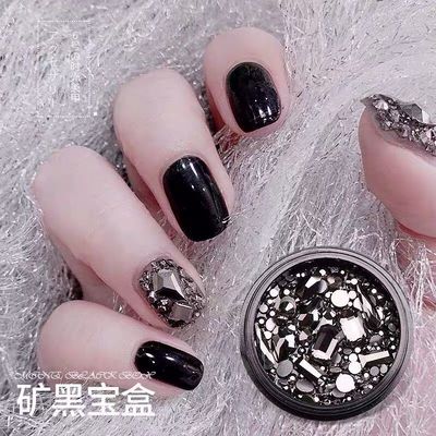 混搭风异形极光平底钻小红书爆款