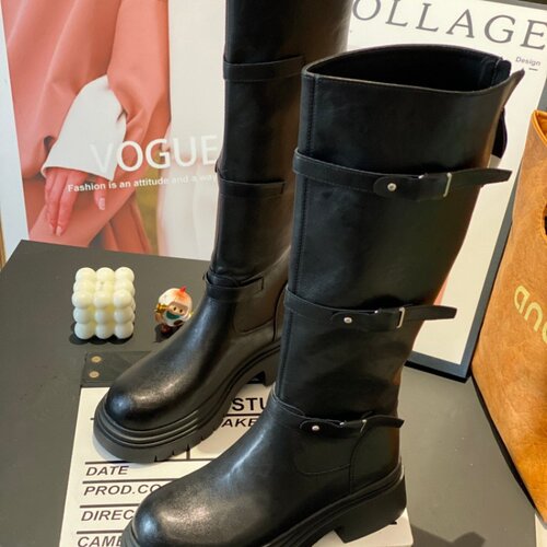 复古皮带扣厚底中跟高筒骑士靴女