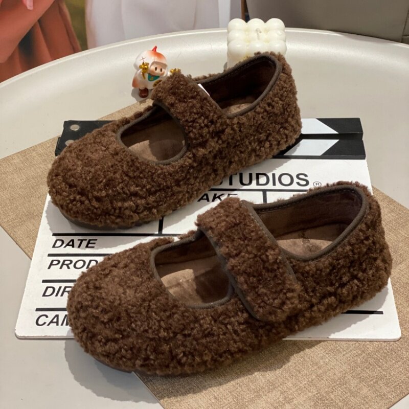 2025年新款软底保暖加绒休闲鞋