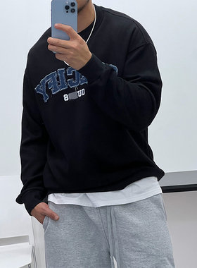 春秋薄款牛仔贴布圆领落肩