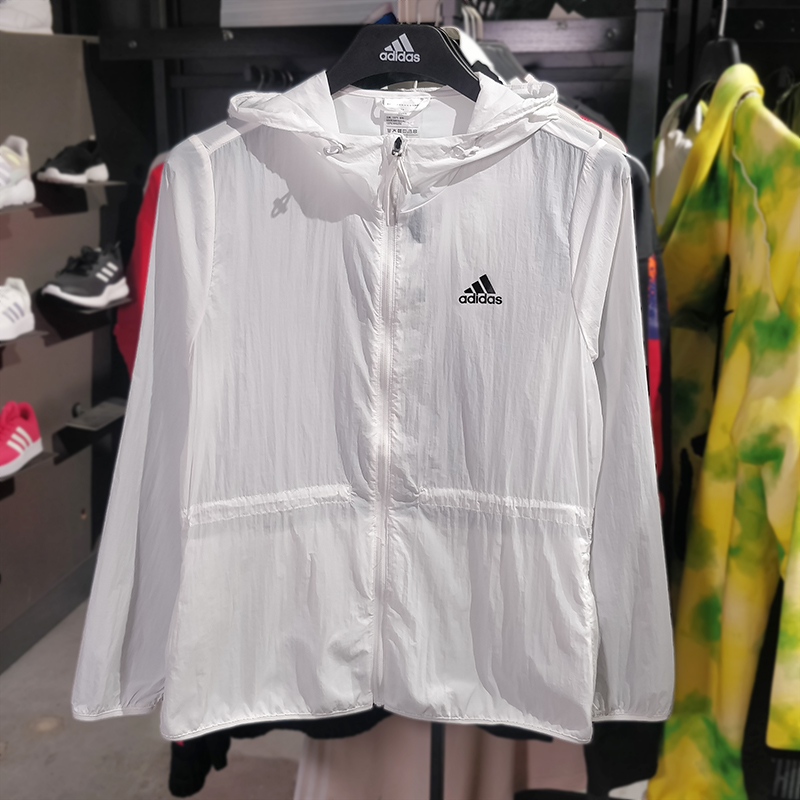 阿迪达斯外套女款防晒衣2024新款Adidas运动薄梭织夹克正品GQ06