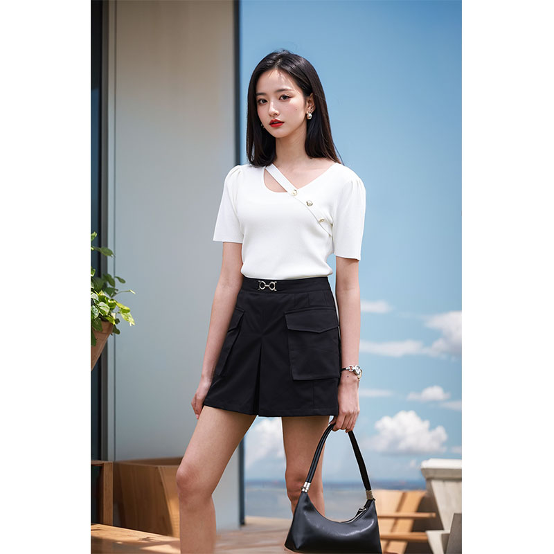 白色短袖针织衫女夏季薄款2025年新款不规则拼接气质别致上衣修身