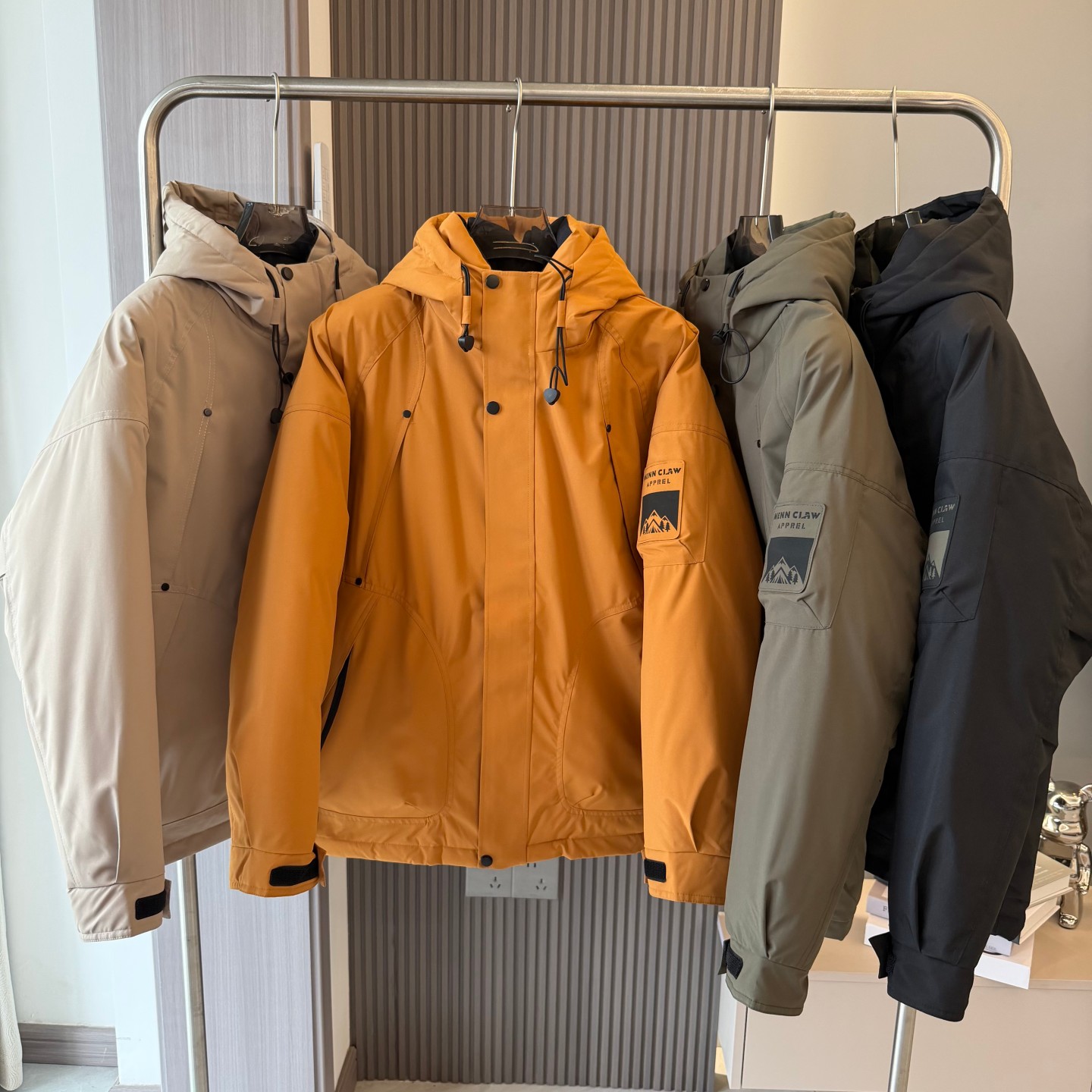 抗寒保暖！石墨烯内里！三防面料！冬季男防风防泼水连帽百搭外套