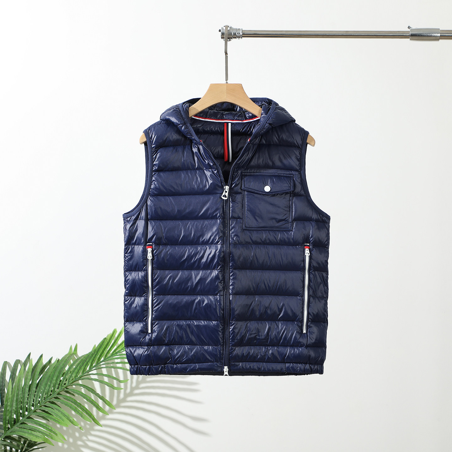 90鸭绒！防风防泼水！轻盈又保暖！冬季男士时尚连帽羽绒马甲背心,男装,羽绒马甲,淘宝优惠券,粉丝福利购,淘宝优惠卷