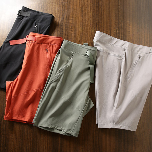 平替方格肌理+3D立裁 夏季多功能性户外休闲运动五分裤速干短裤潮