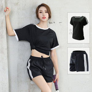 瑜伽运动套装女夏2020新款健身房跑步短裤速干衣专业健身服女宽松