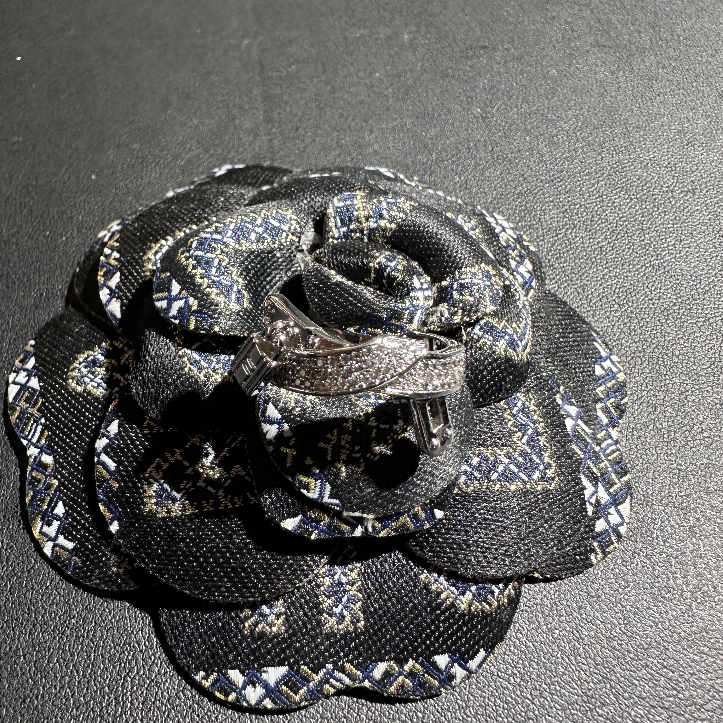 包邮黄铜欧美时尚新款满锆石锁头开口可调节戒指环百搭女款时尚