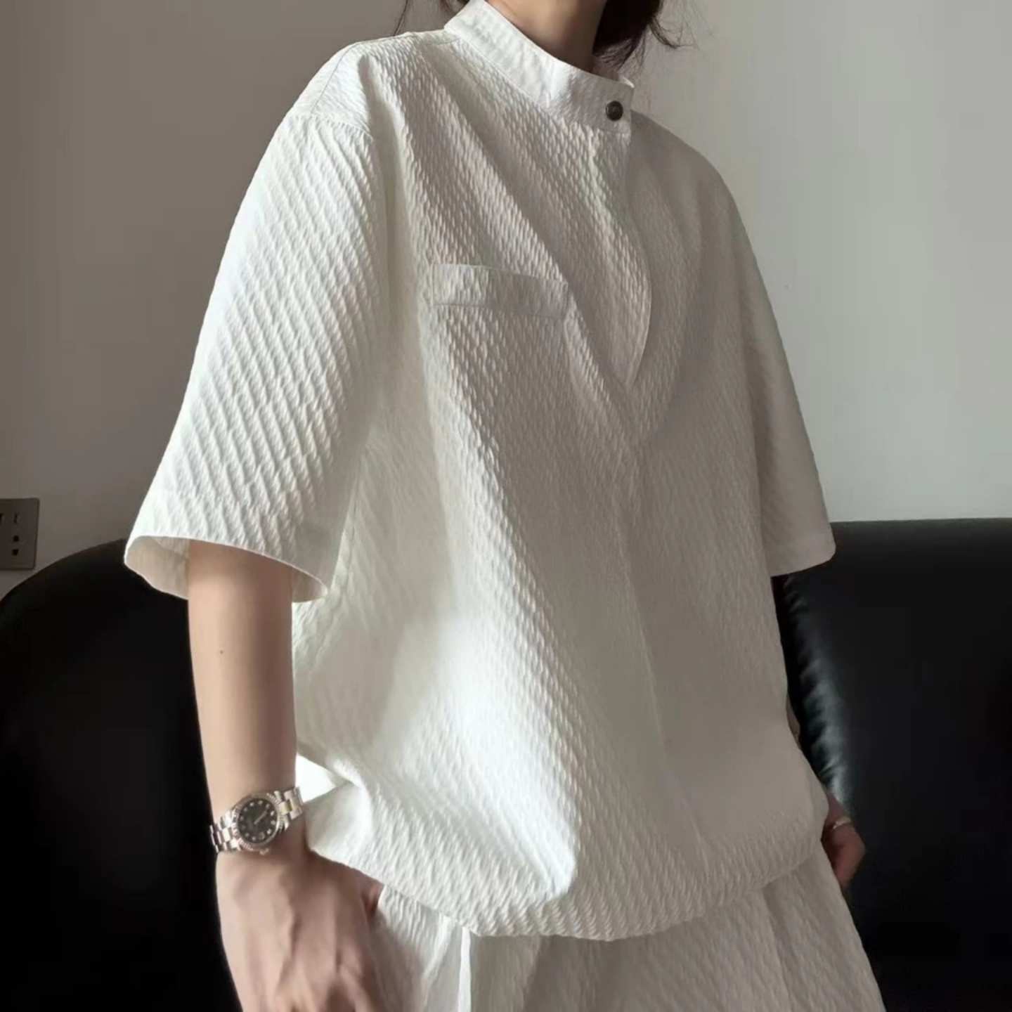 2026年春季新款男士纯色立领短袖套装个性休闲百搭慵懒风时尚套装