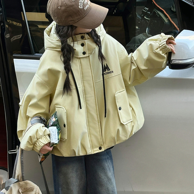 女大童冬季连帽夹棉加厚冲锋衣