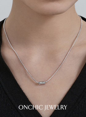 卢昱晓同款OnchicOR系列圆衡项链女设计感小众锁骨链素链高级