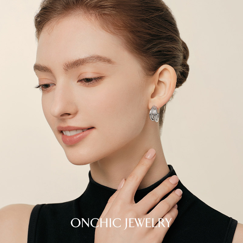吴千语同款Onchic律动圆环耳钉女士轻奢高级感耳饰质感精致气质,饰品/流行首饰/时尚饰品新,耳环,淘宝优惠券,粉丝福利购,淘宝优惠卷