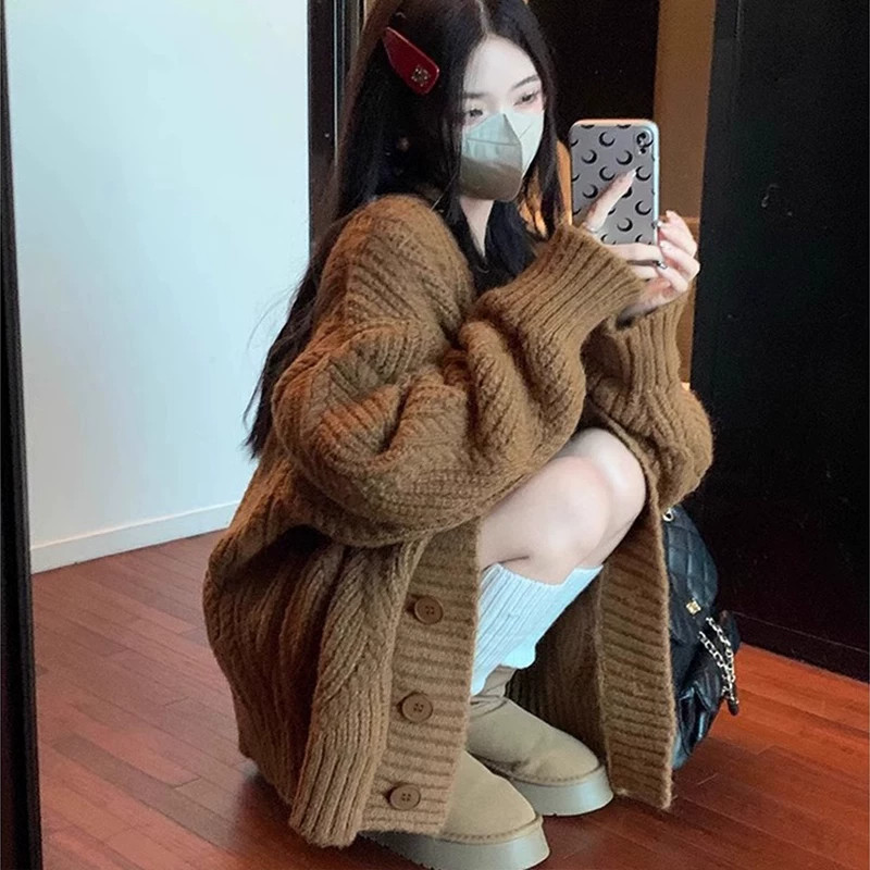 大码胖mm300斤麻花毛衣开衫外套女秋冬宽松慵懒中长款v领针织上衣