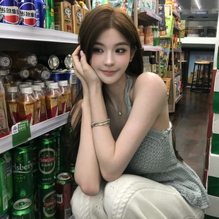 FAY【麻花信笺】软糯慵懒小裙摆挂脖麻花粗花针织露背吊带上衣