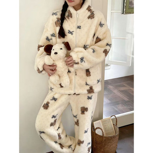 暖呼呼圆点小熊蝴蝶结睡衣套装女秋冬加厚保暖舒适毛绒立领家居服