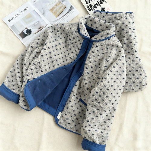 爱心印花撞色门襟翻领家居服套装