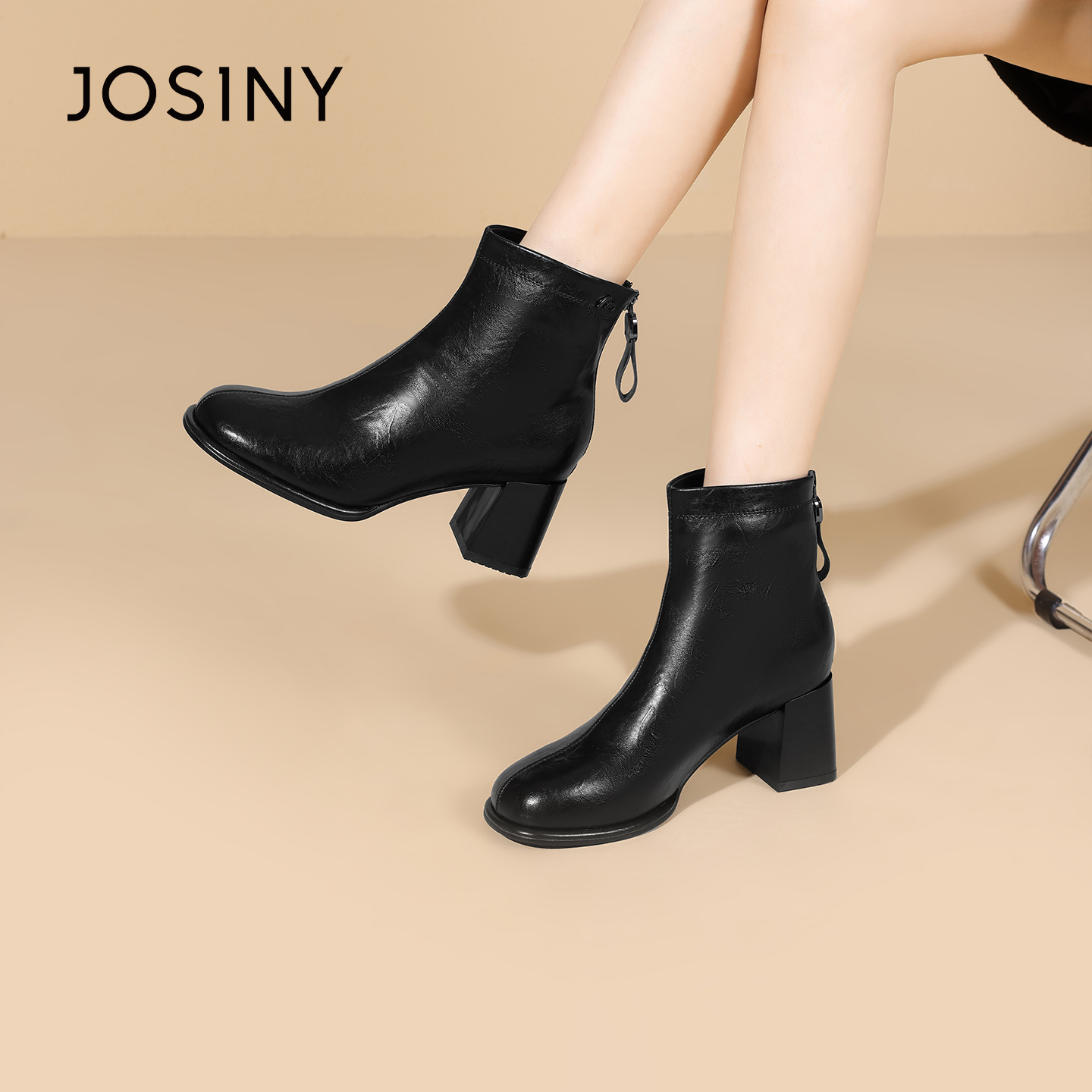 卓诗尼25冬季女鞋短靴高跟鞋方头