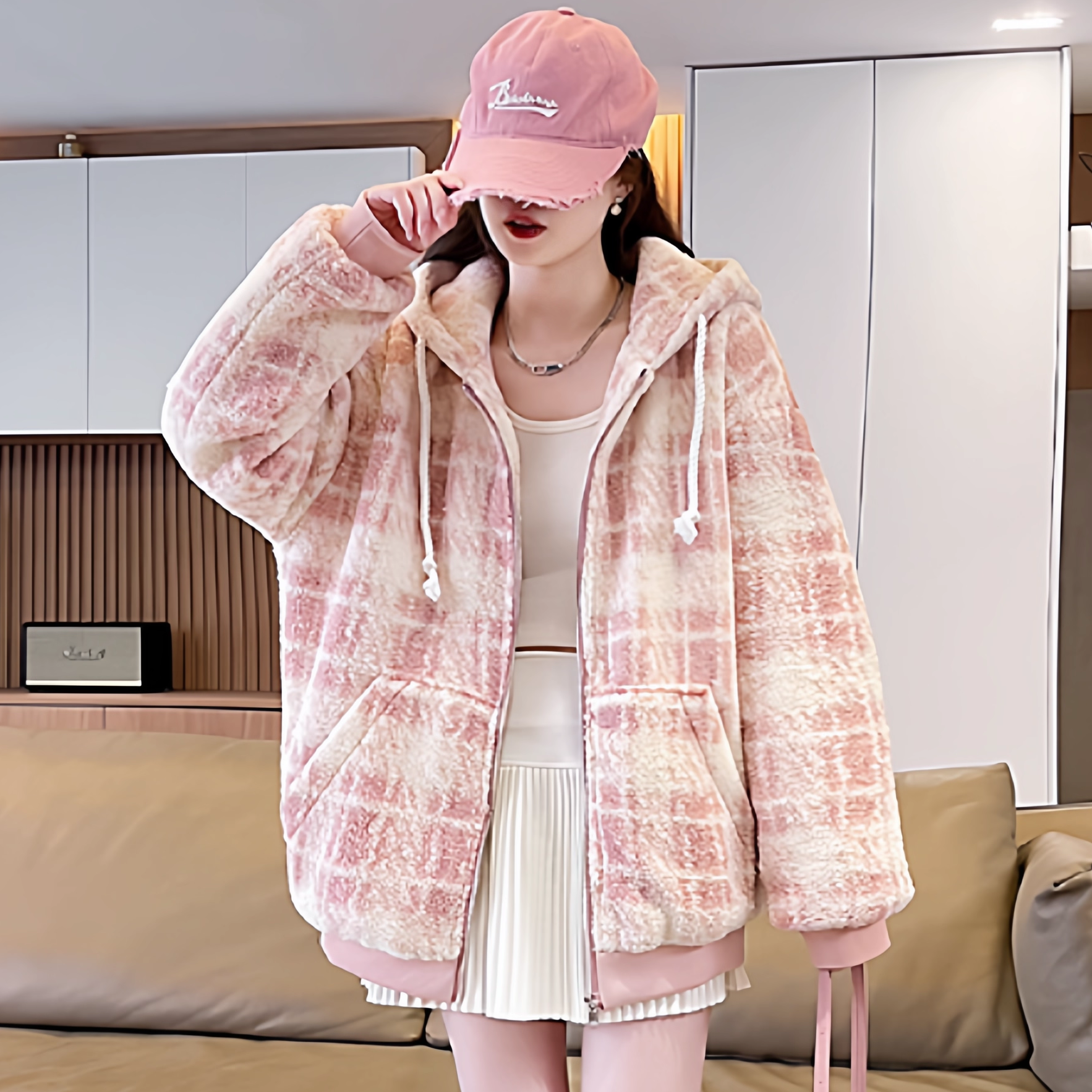 羊羔毛绒外套女款2025冬季加厚夹棉连帽保暖初高中大学生棉衣服潮