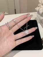 "Sparkling Four-leaf Clover" sterling silver s999 necklace women's light luxury niche Valentine's Day sparkling clavicle chain birthday gift