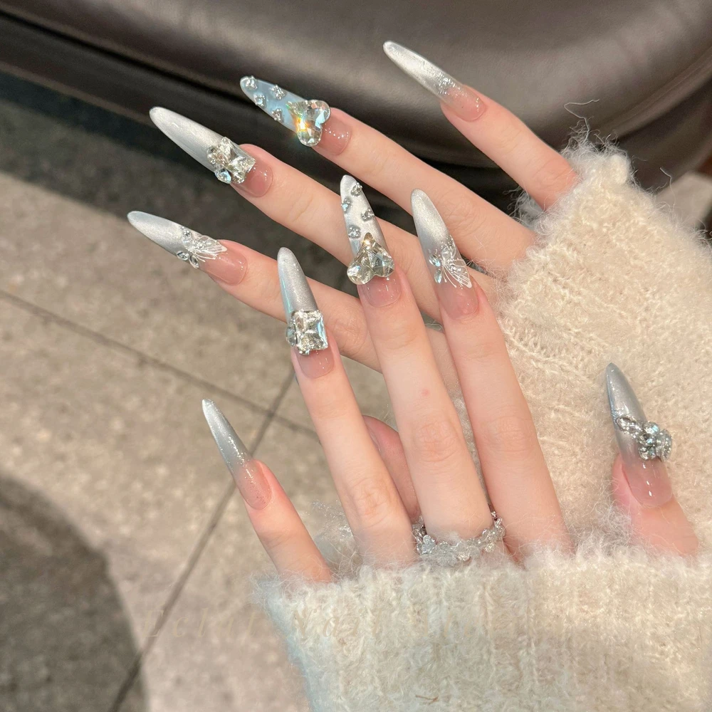 海洋精灵2025新款法式穿戴甲