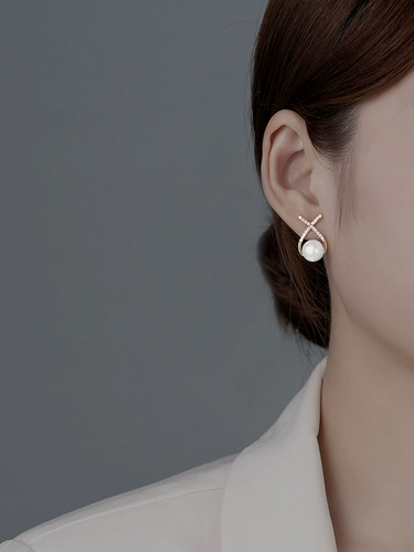 Серьги, бусины из жемчуга, аксессуар, легкий роскошный стиль, изысканный стиль, простой и элегантный дизайн, французский стиль, 2025 года