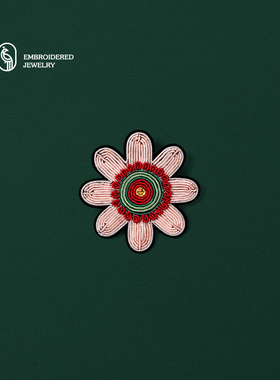 西番莲花朵胸针设计感小众别针植物花卉配饰手工刺绣徽章高档饰品