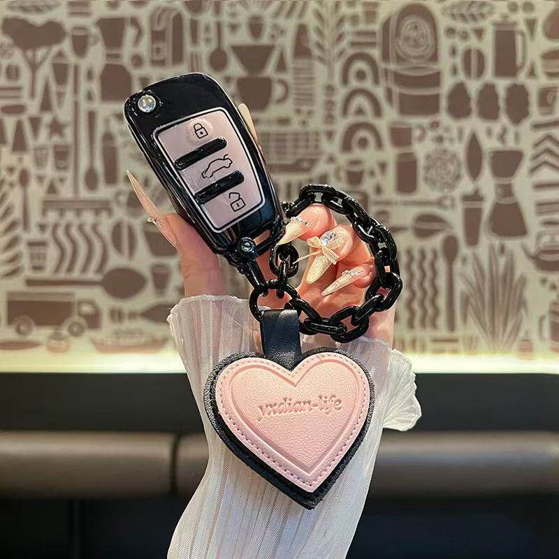 适用于奥迪A3车钥匙套A1 Q3 Q2L TT壳老款折叠A6 Q7 Q5甜酷风扣包