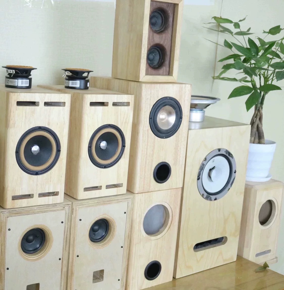 实木音箱空箱体定制橡胶木俄罗斯进口桦木多层板支持代加工hifi