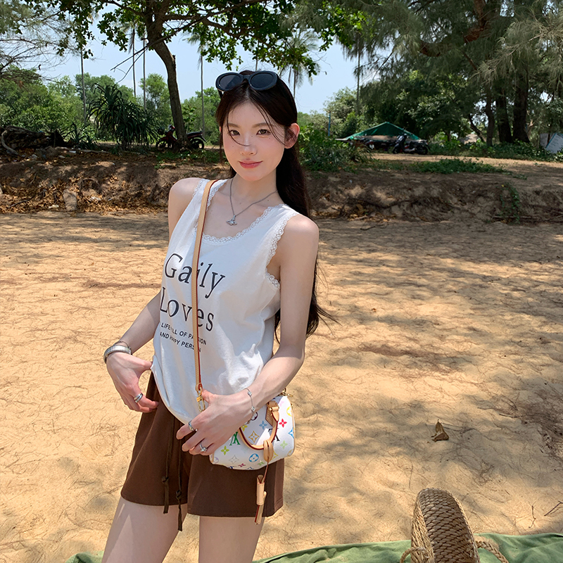 alex stevens蕾丝边印花字母背心女夏季内搭外穿短款吊带无袖上衣