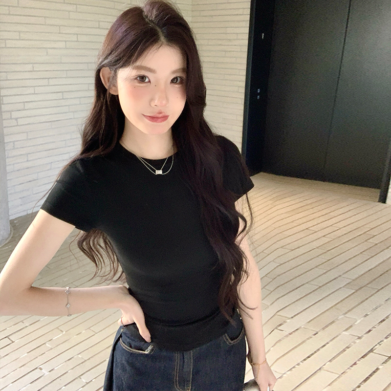 卡戴珊正肩短袖t恤女春夏修身瘦