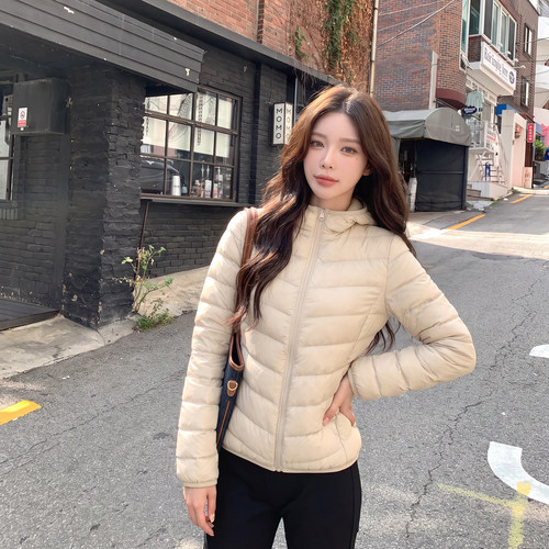 排骨羽绒服如短款轻薄羽绒服女连帽修身显瘦保暖外套