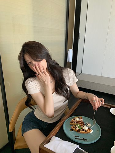 xm定制纯欲辣妹风V领短袖t恤女