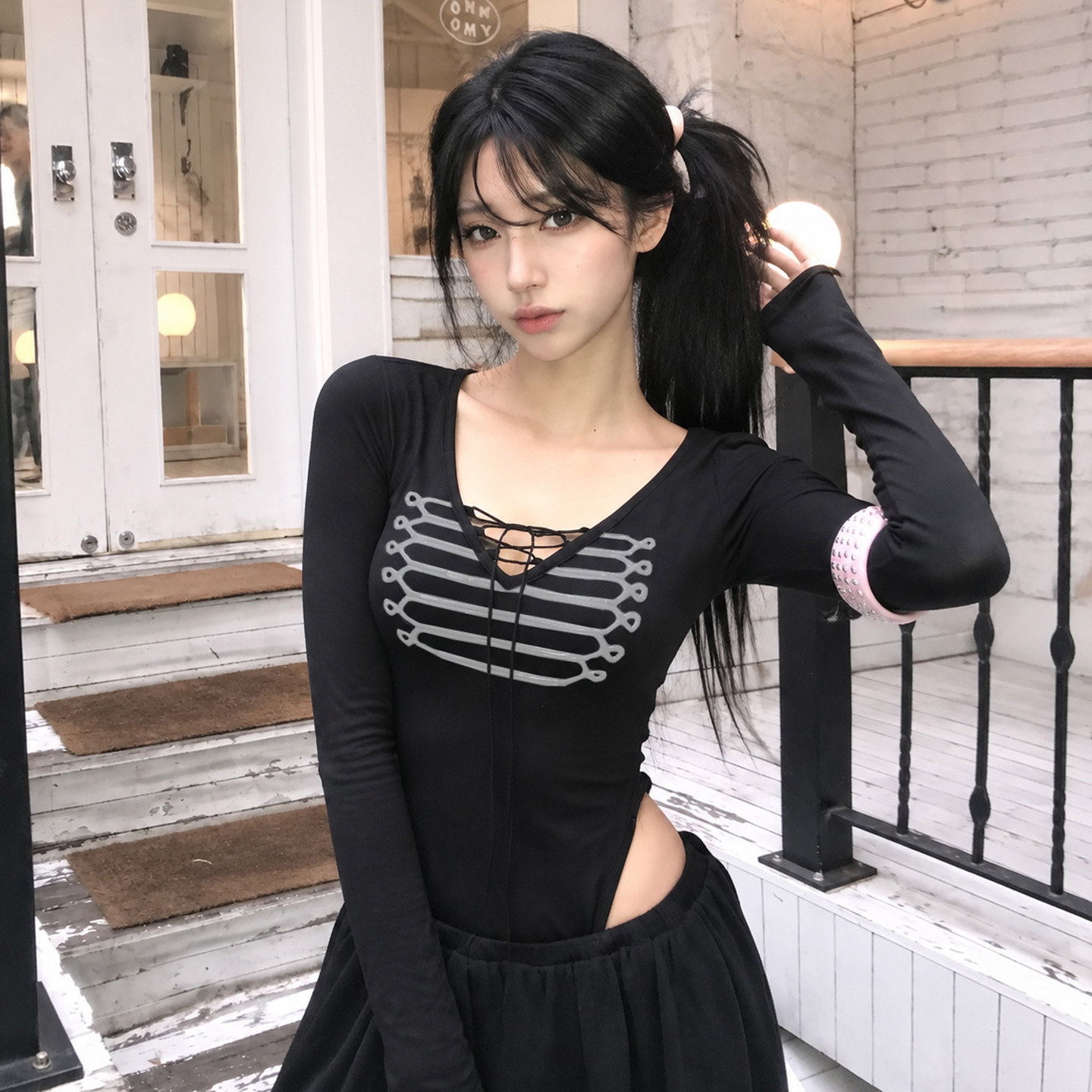 WEEKEEP 街头辣妹性感V领绑带印花紧身连体衣可外穿长袖上衣跳舞