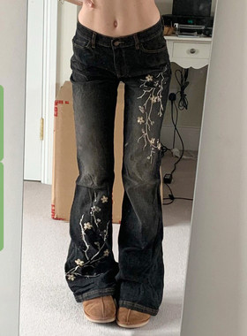 WEEKEEP 千禧辣妹复古植物刺绣做旧牛仔裤女百搭微喇修身显瘦长裤
