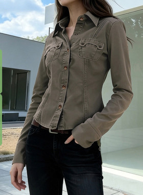 WEEKEEP 美式复古军绿色工装口袋翻领长袖衬衫女百搭修身排扣上衣