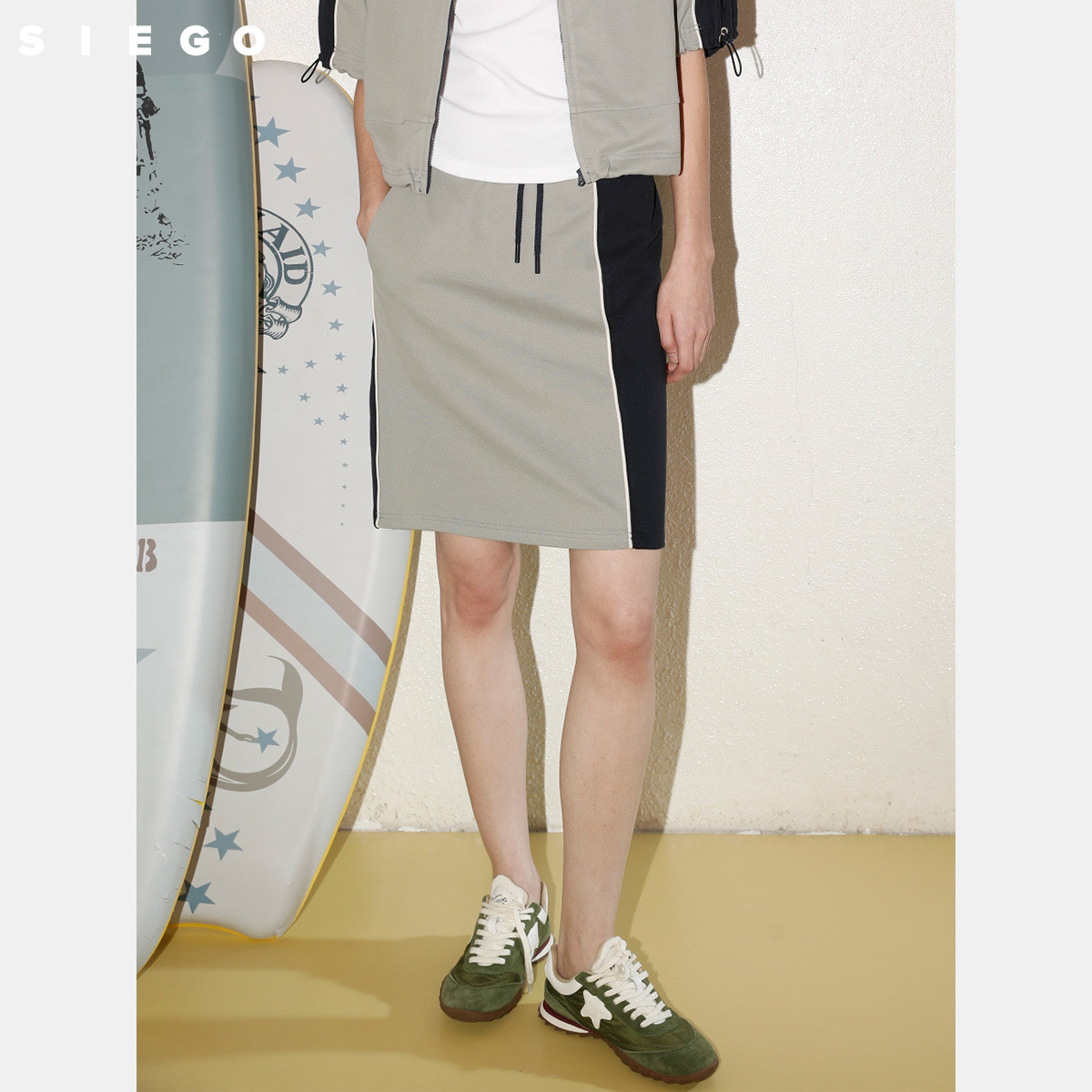 Siego西蔻都市运动风柔软舒适橡筋腰撞色直筒半裙64532212