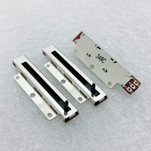 ALPS  汽车医疗器械感应位置传感器 RDC1032A0F 滑动行程32MM 10K