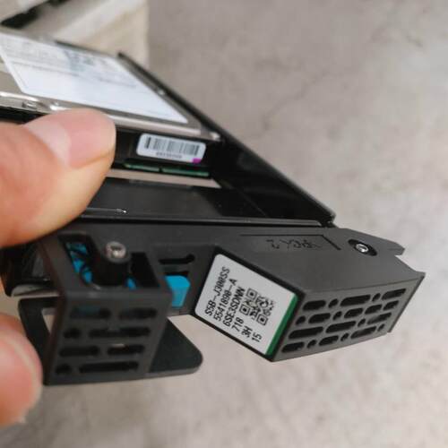 HP P9500 HDS 5541890-A S5B-J300SS VSP磁盘存储300G 10KSAS硬盘