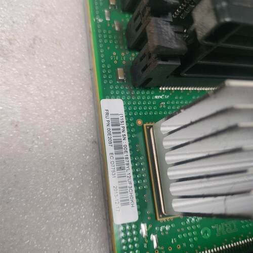 IBM 00E2097 00E1879 EM01 P720 P740 C款 2C1C