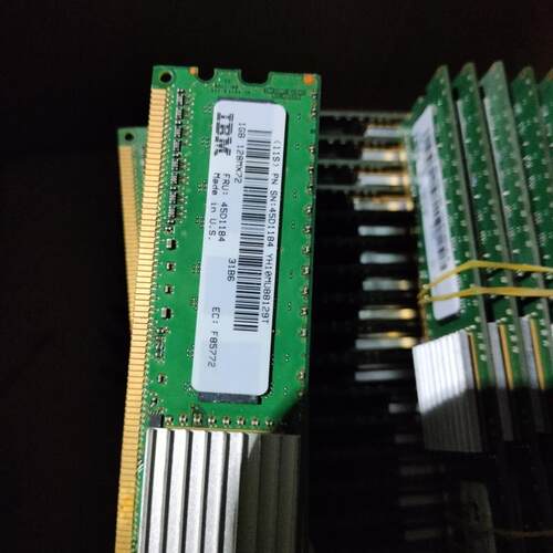 BM 5693 1GB  45D1184 128MX72  内存 IBM P6 570 小机原装内存