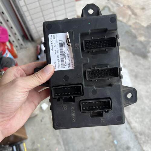 适用长城哈弗H6H5H4H2SH1H7H8H9汽车车身控制器车身电脑线路模块