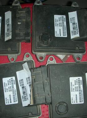 适用于五菱宏光 荣光 鸿途汽车发动机电脑板F01R00DCM2联电系列