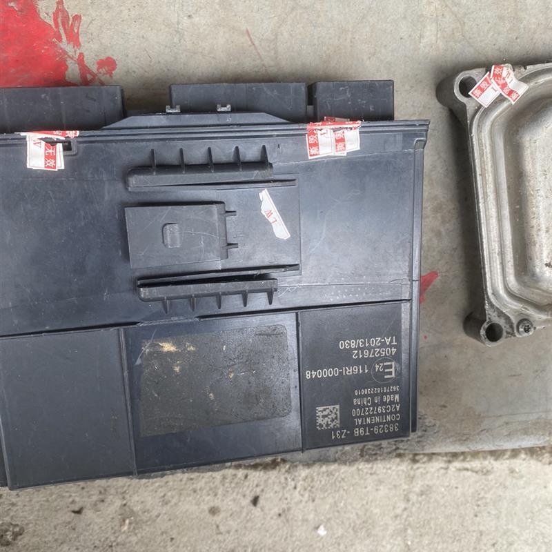 适配江铃新时代V348全顺车身电脑模块/8C1T-14A073-BC/BB/CF