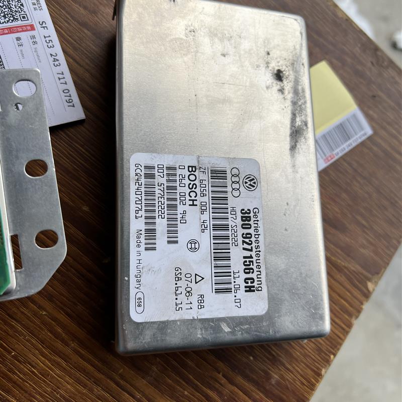 大众帕萨特B5领驭1.8T波箱变速箱电脑板3B0 927 156CH/CL/CJ