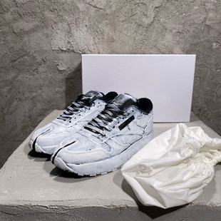 轩战 涂层厚底低帮分趾镂空凉鞋真皮马蹄运动 tabi猪蹄复古小脏鞋