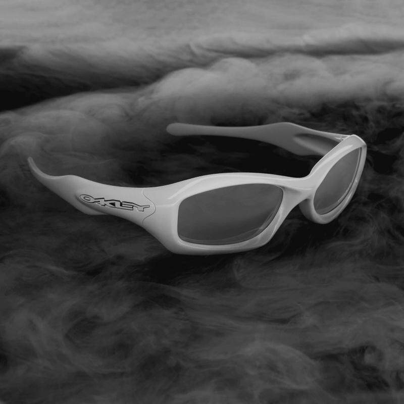 海外代购Oakley/欧克利男女太阳眼镜椭圆框白色镜框户外出行